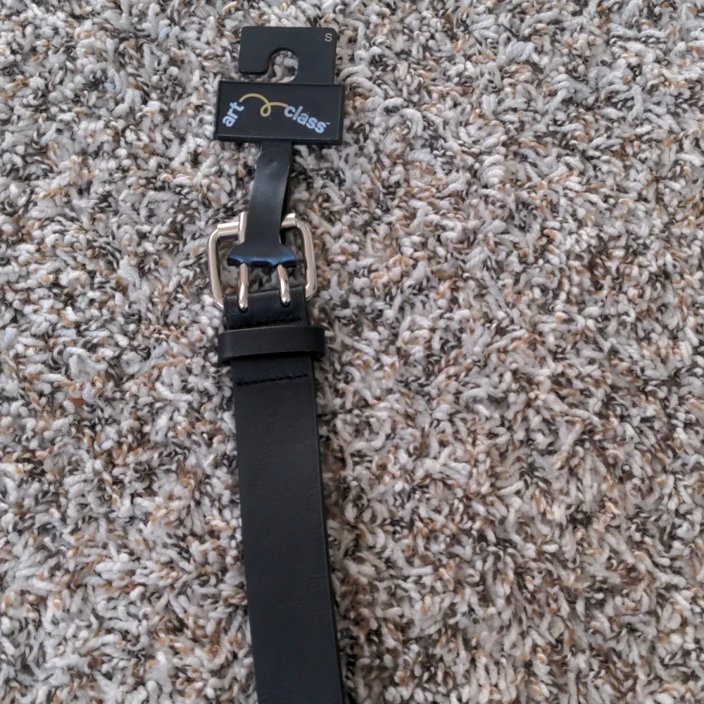 GIRLS BLACK BELT